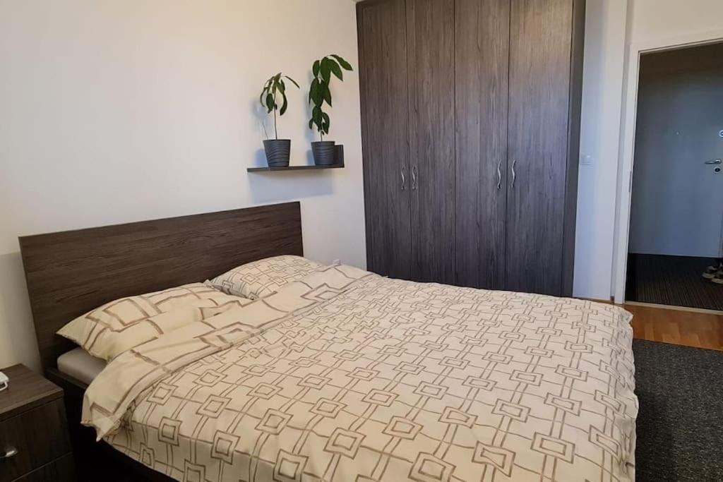 Apartman Mima Zagreb Exterior foto
